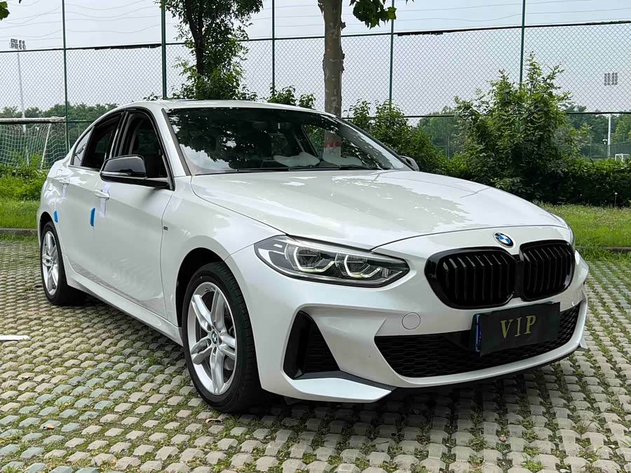 BMW 1 Series 2021