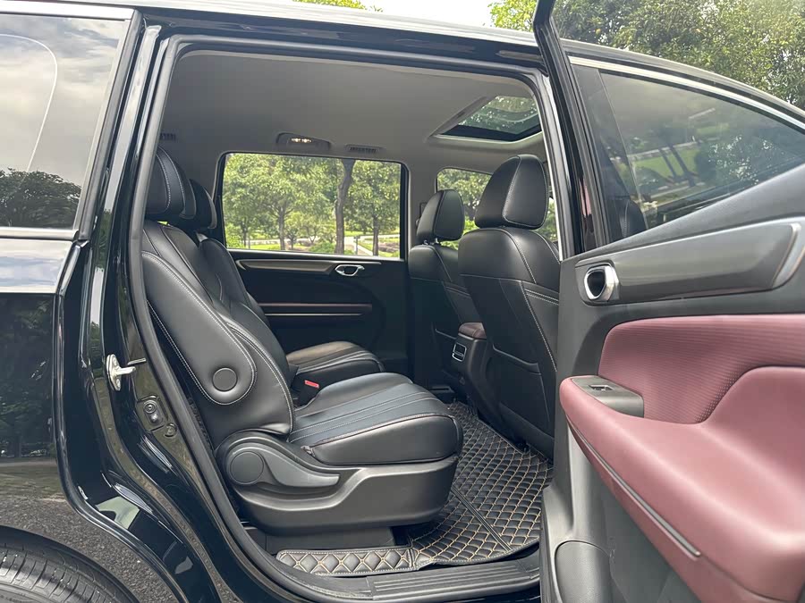 GAC Trumpchi M6 2023 — фото 13