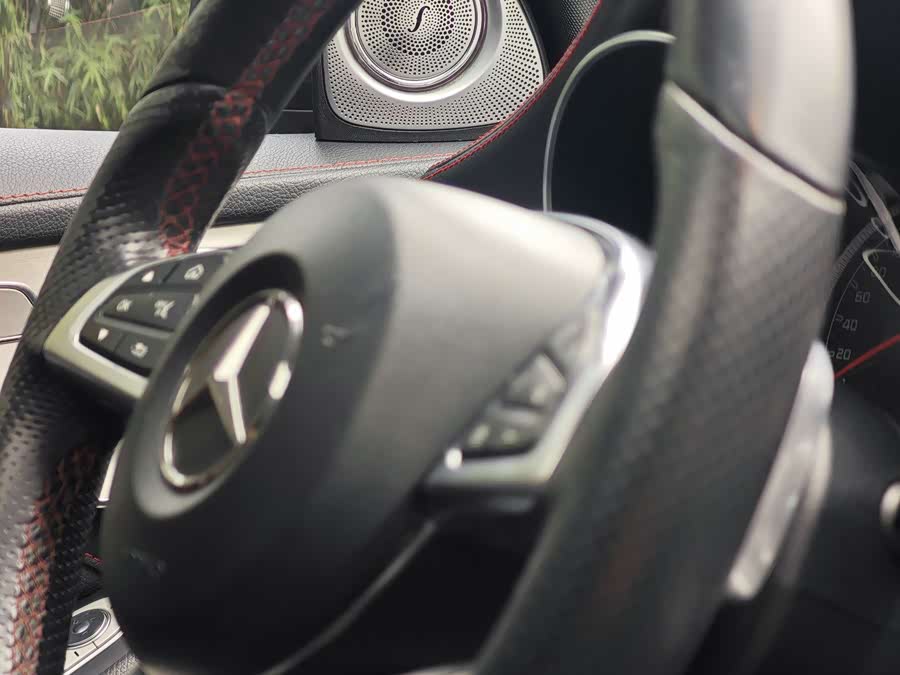 Mercedes-Benz GLC Coupe AMG 2017 — фото 9