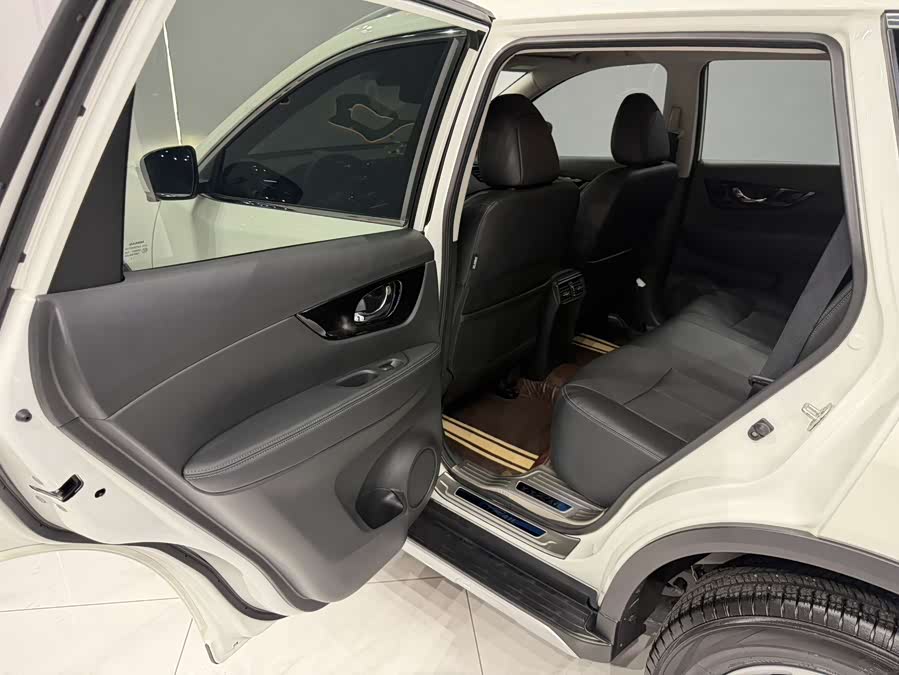 Nissan X-Trail 2022 — фото 16