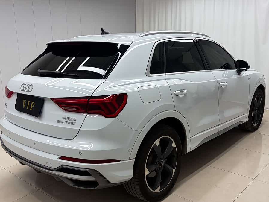 Audi Q3 2022