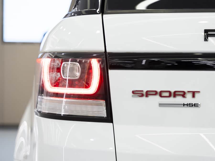 Land Rover Range Rover Sport 2014 — фото 8