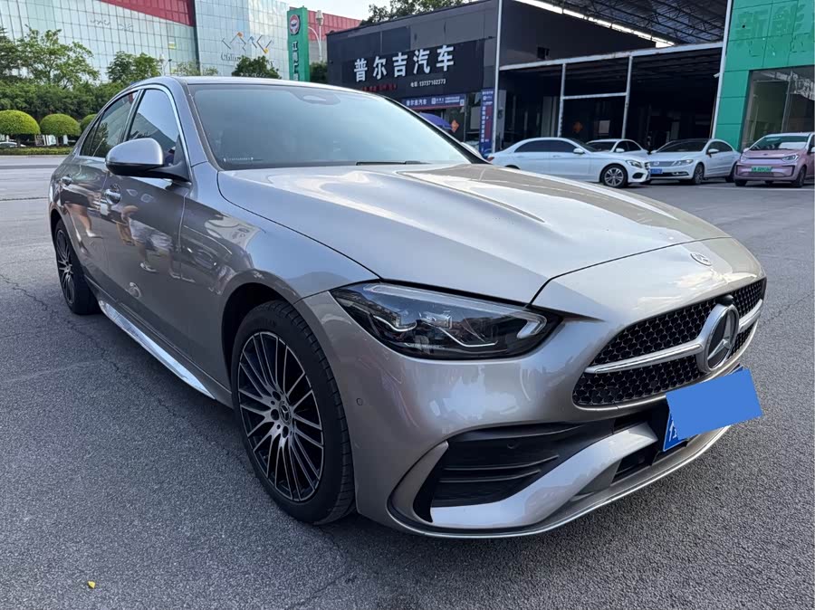 Mercedes-Benz C-Class 2022