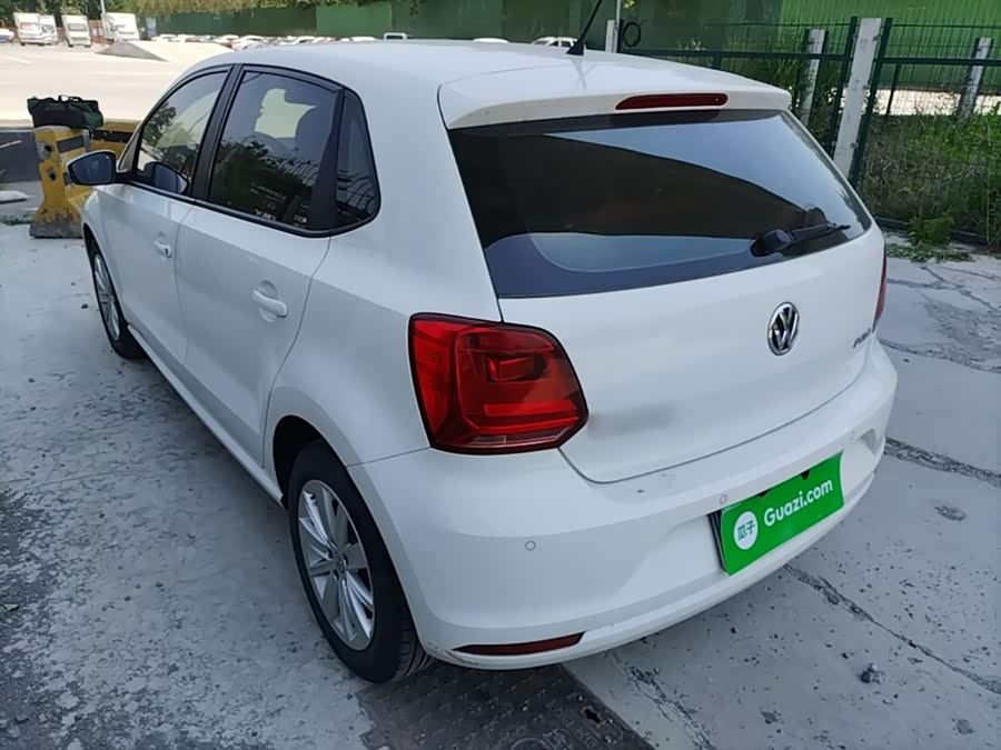 Volkswagen Polo 2014