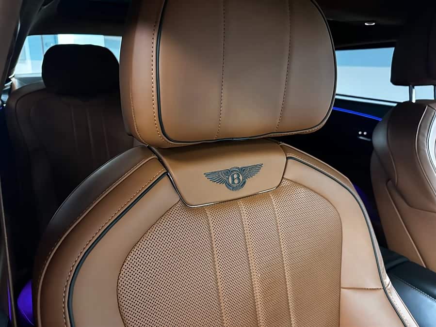 Bentley Flying Spur 2020 — фото 10