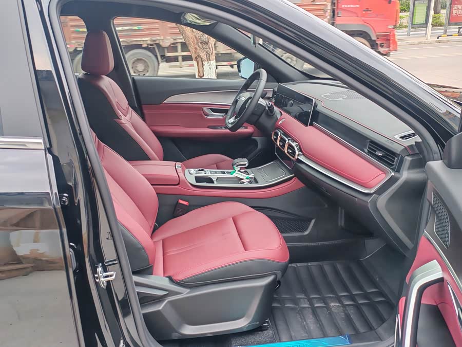 Jetour Jietu X70 PLUS 2025 — фото 16