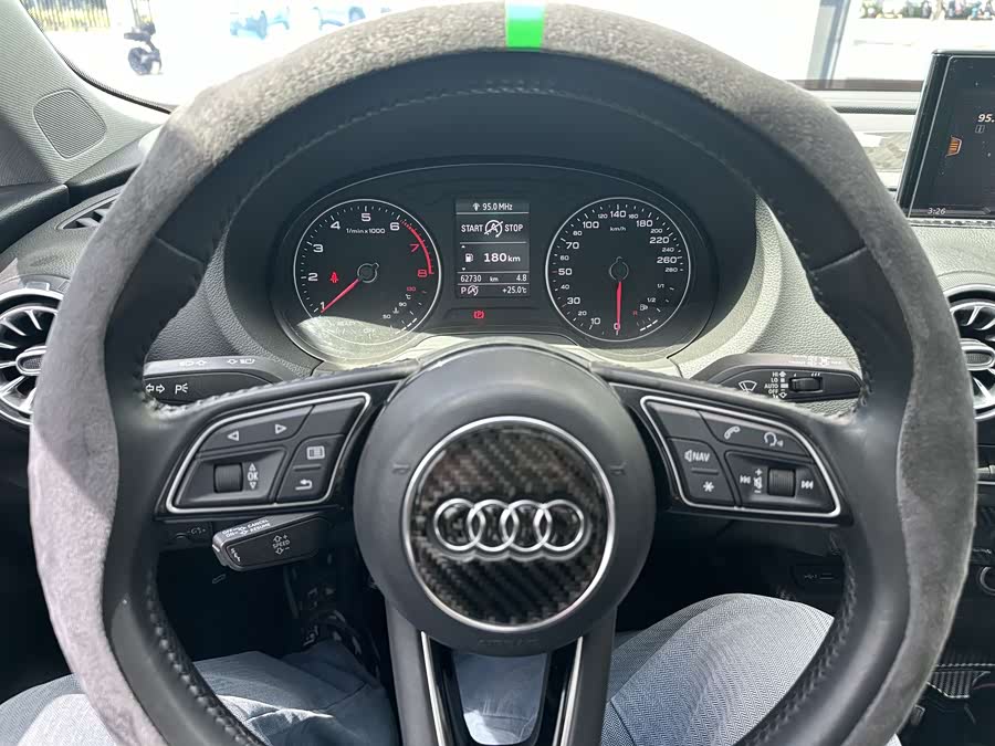 Audi A3 2020 — фото 17