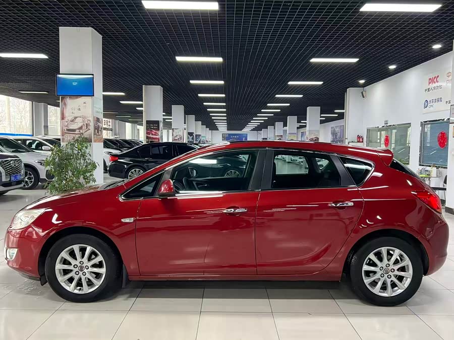 Buick Excelle 2014