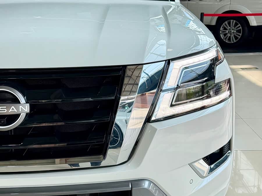 Nissan Patrol 2023