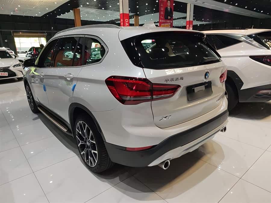 BMW X1 2022 — фото 10