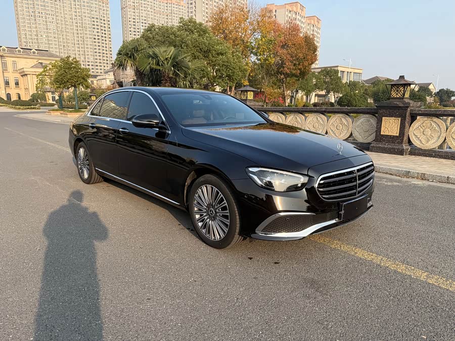 Mercedes-Benz E-Class 2022