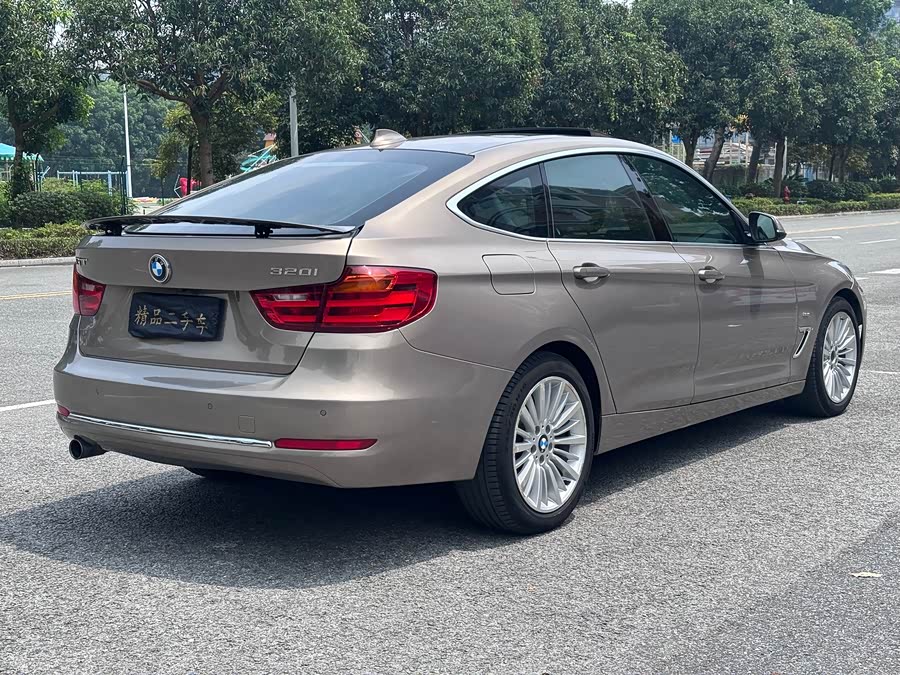 BMW 3 Series GT 2013 — фото 12