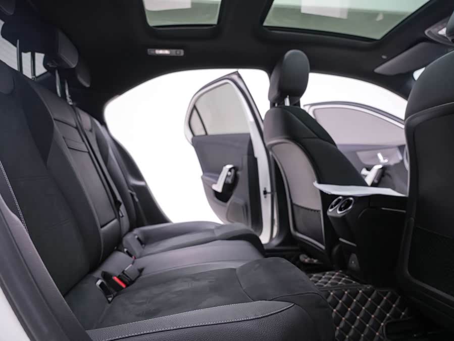 Mercedes-Benz A-Class 2021 — фото 25