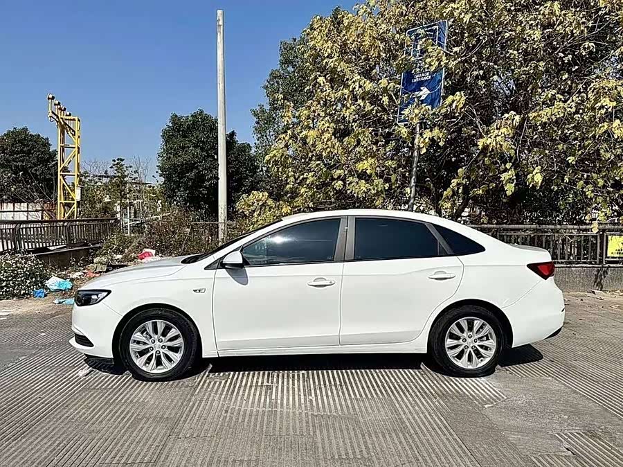Buick Excelle 2018