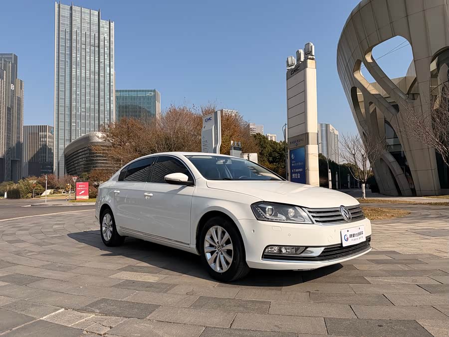 Volkswagen Magotan 2015