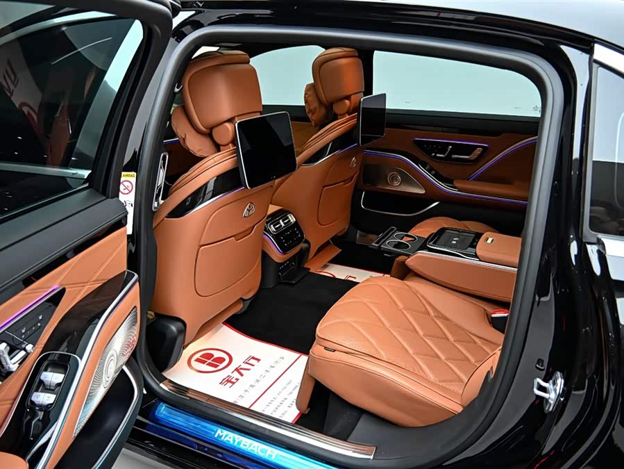 Mercedes-Benz Maybach S-Class 2025 — фото 12