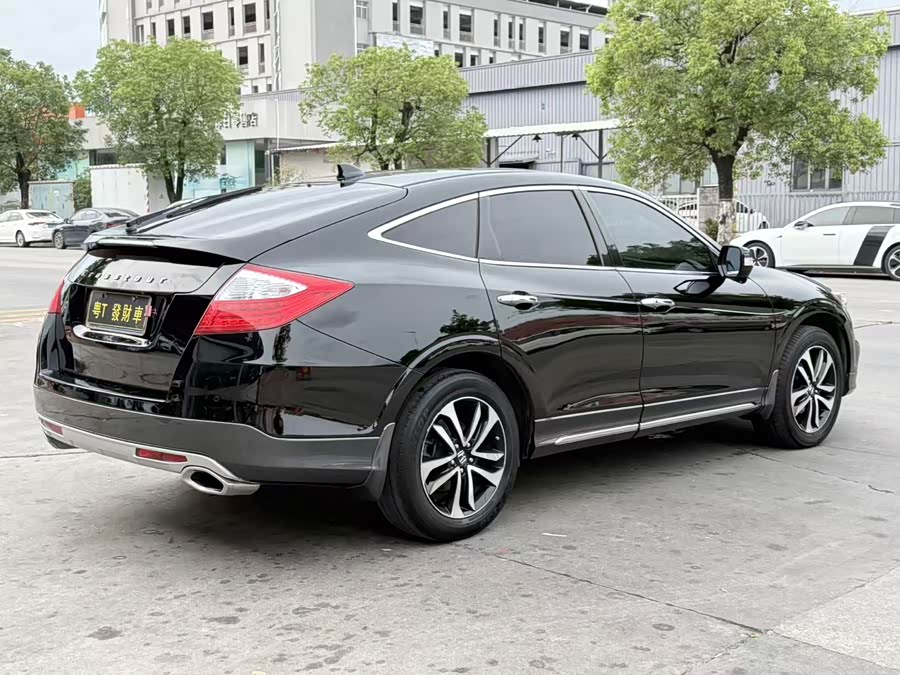 Honda Crosstour 2014 — фото 9