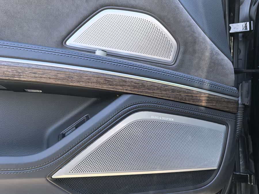 Audi A8 2021