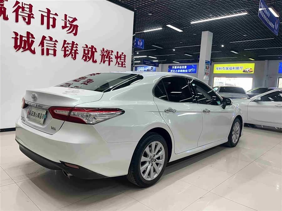 Toyota Camry 2018