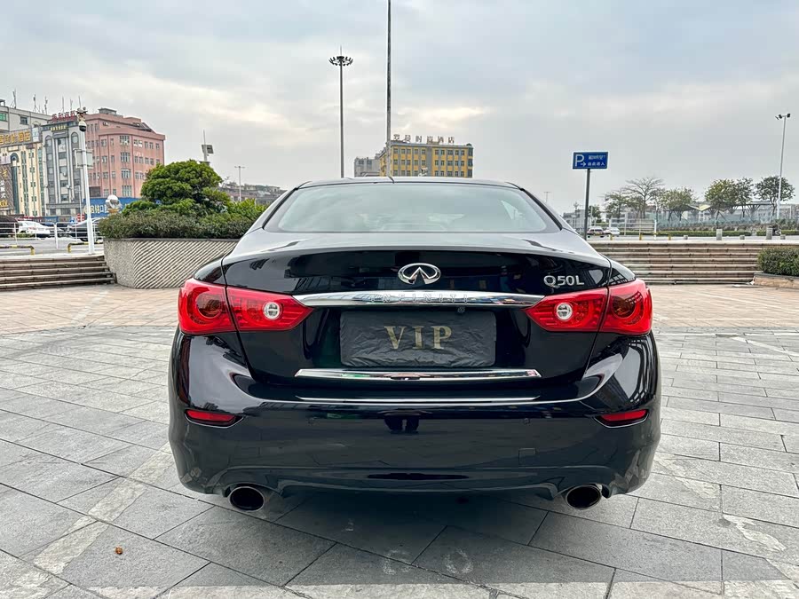 Infiniti Q50L 2016 — фото 13