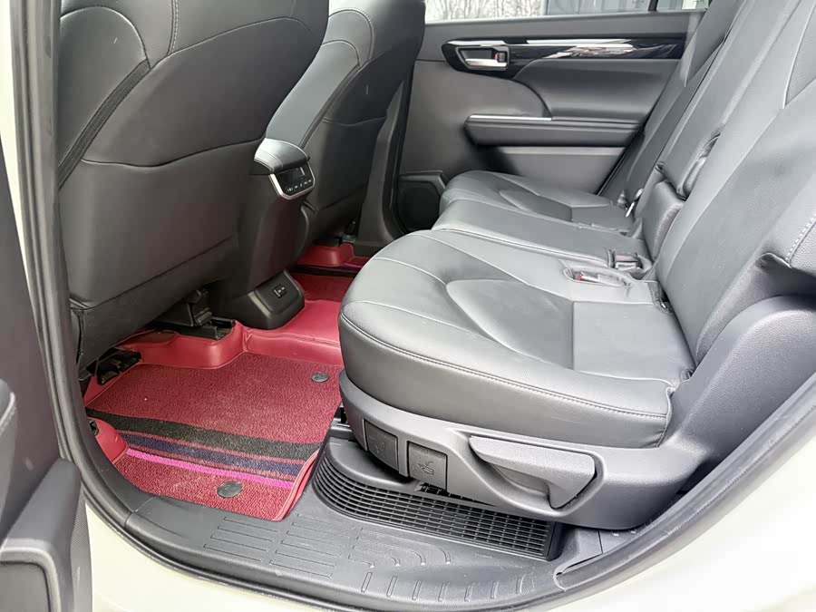 Toyota Highlander 2023