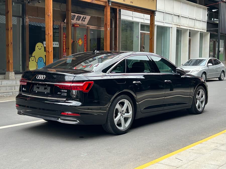 Audi A6L 2019