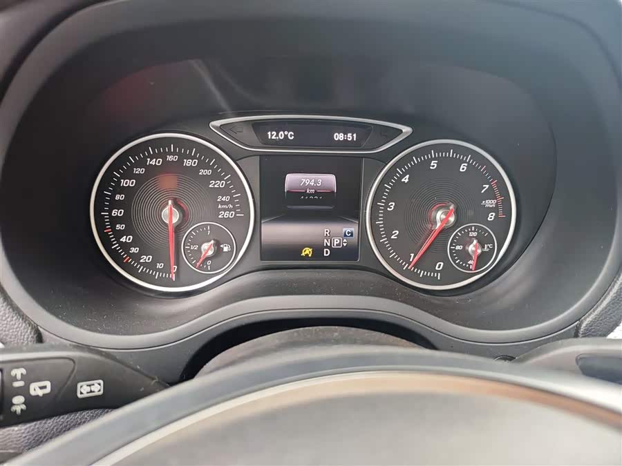 Mercedes-Benz B-Class 2015