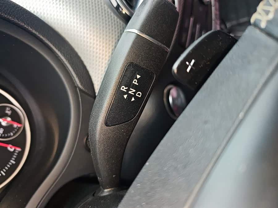 Mercedes-Benz B-Class 2015