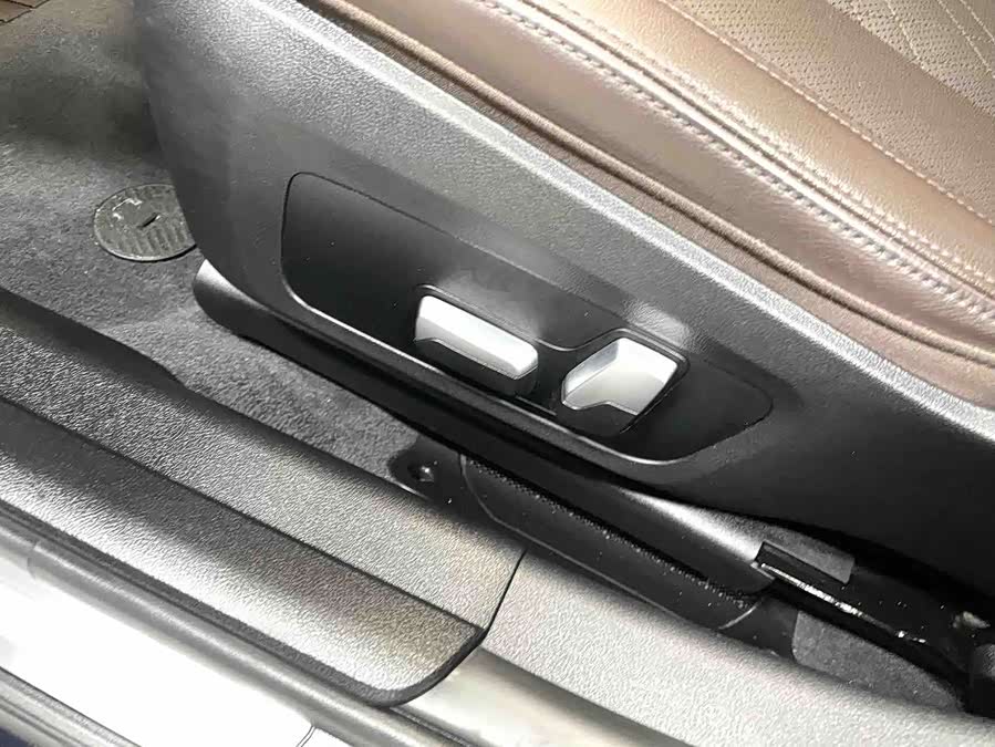 BMW 3 Series 2023 — фото 11