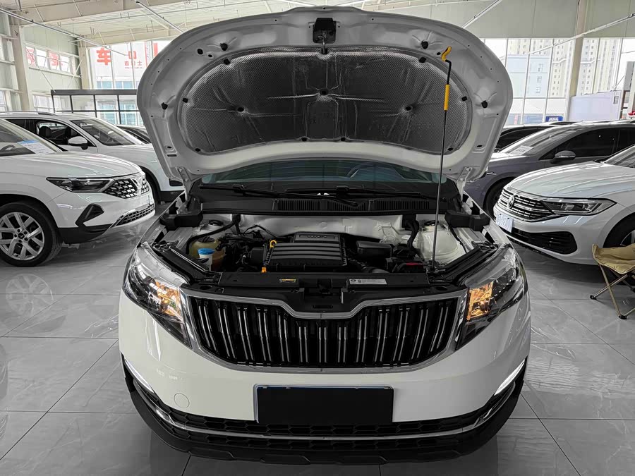 Skoda Kamiq 2023 — фото 20