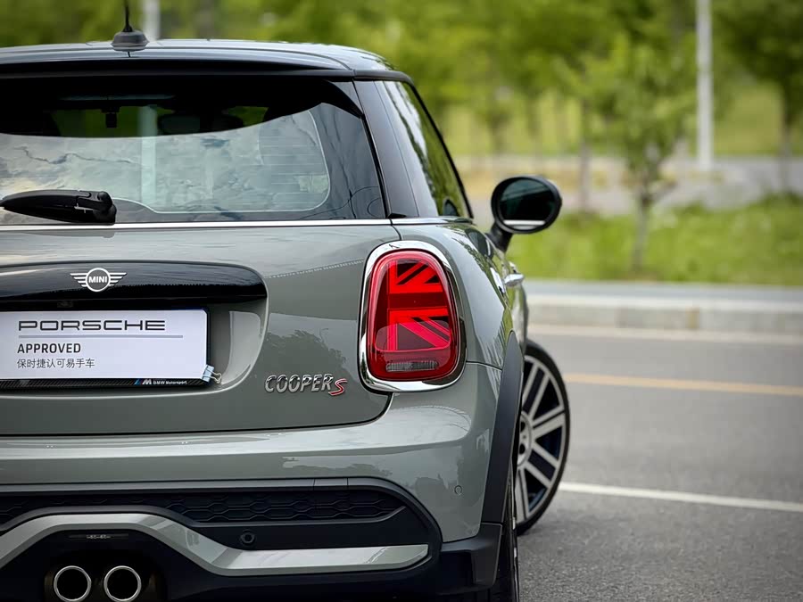 MINI MINI 2022