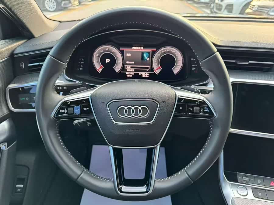 Audi A6L 2020