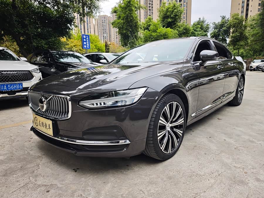 Volvo S90 2022