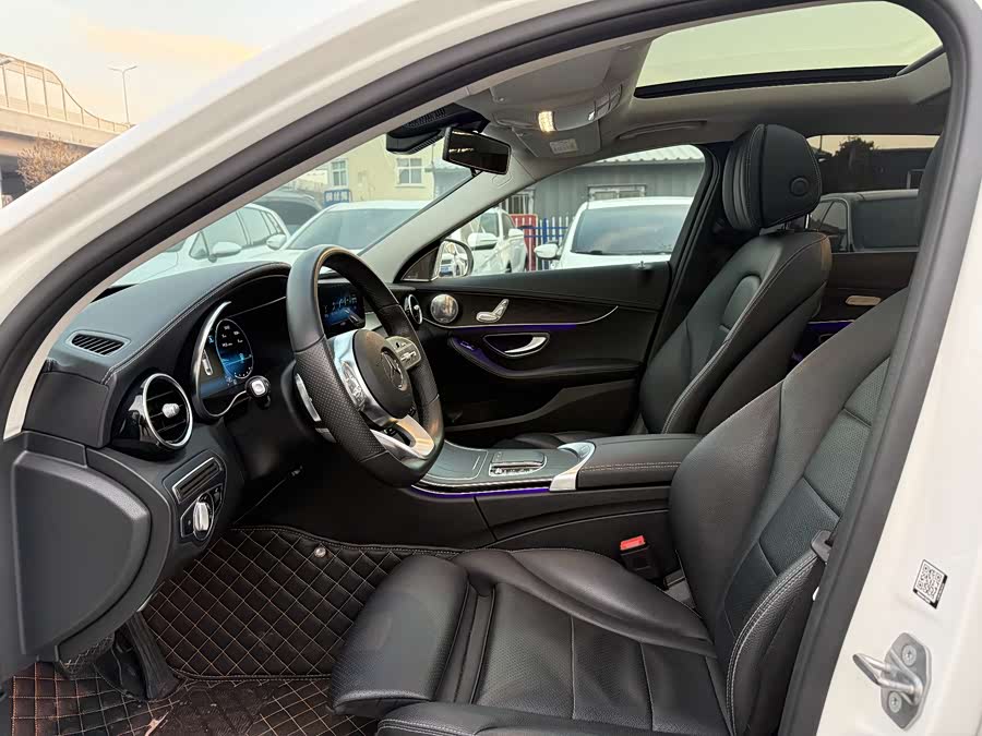 Mercedes-Benz C-Class 2020