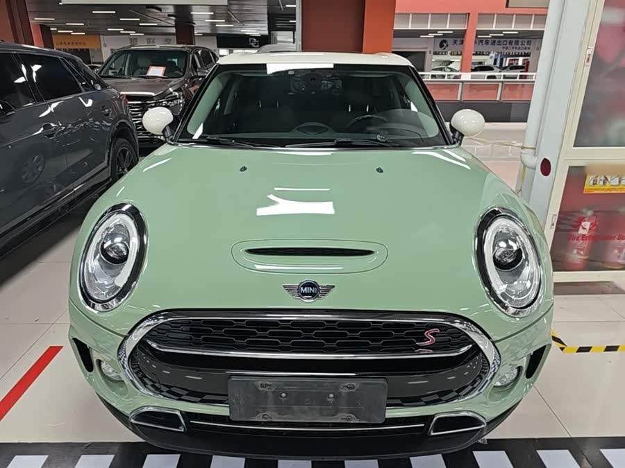 MINI Clubman 2016