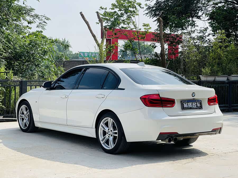 BMW 3 Series 2019 — фото 15