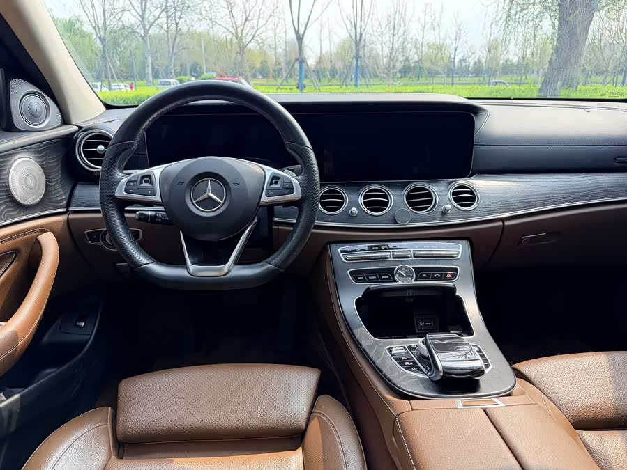 Mercedes-Benz E-Class 2019 — фото 8