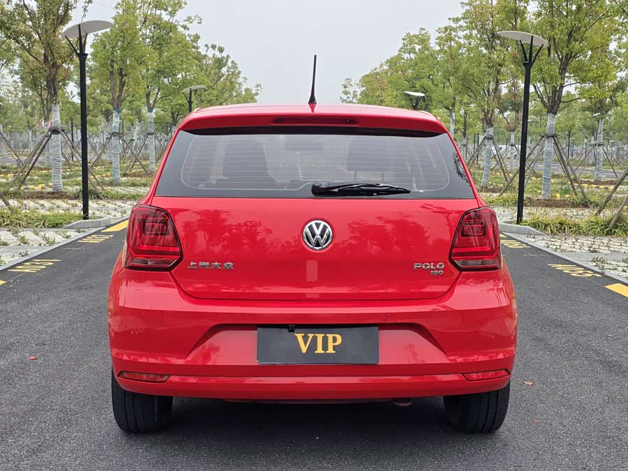 Volkswagen Polo 2016