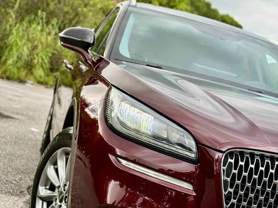 Lincoln Corsair 2020
