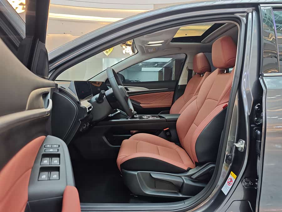 Changan Escape 2025 — фото 10