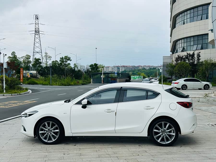 Mazda 3 Angkesela 2017 — фото 11