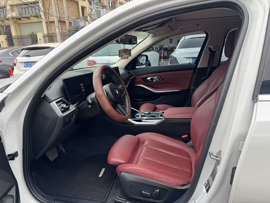 BMW 3 Series 2024