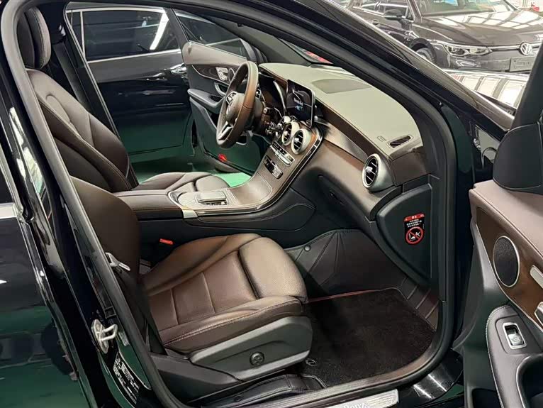 Mercedes-Benz GLC 2021