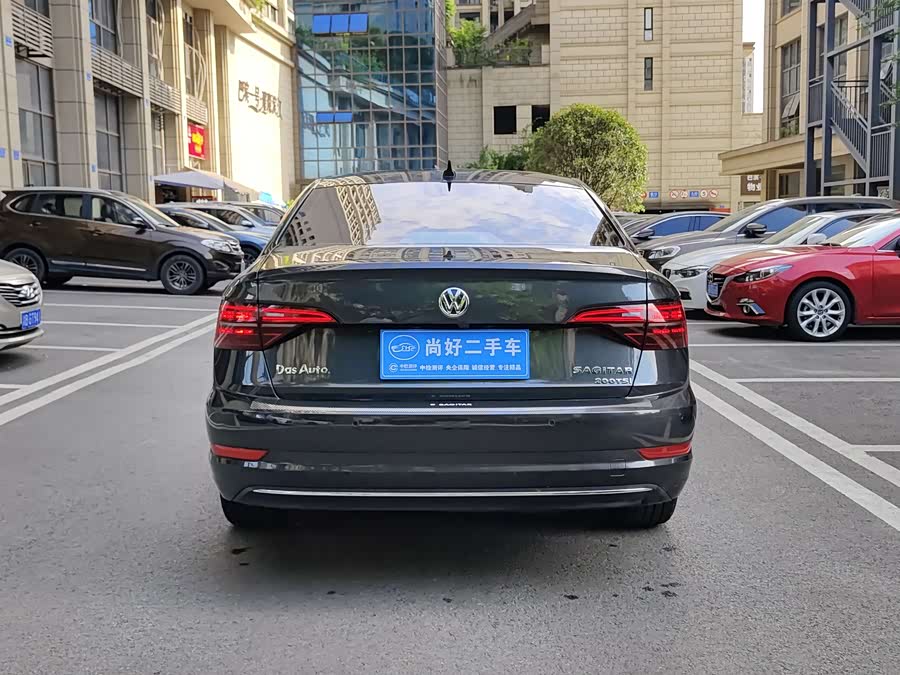 Volkswagen Sagitar 2021