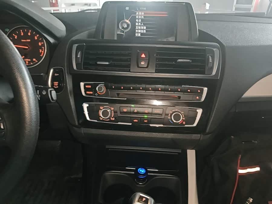 BMW 1 Series 2015 — фото 13