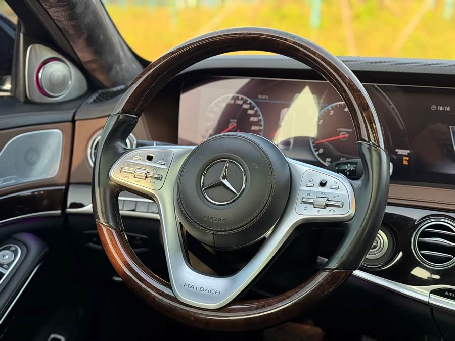 Mercedes-Benz Maybach S-Class 2019 — фото 10