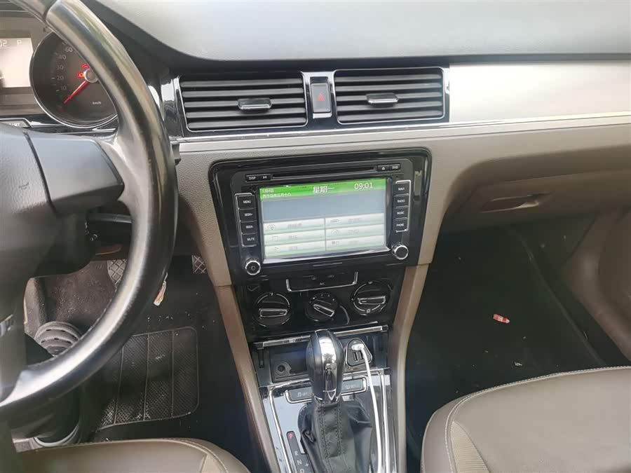 Volkswagen Bora 2014