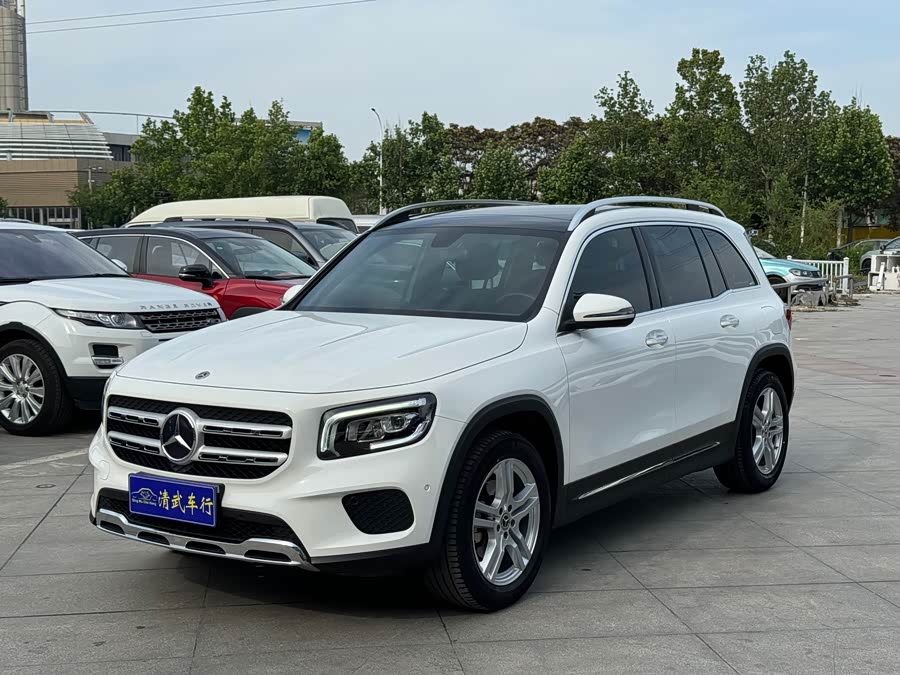 Mercedes-Benz GLB 2021