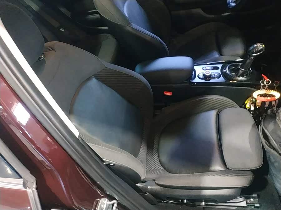 MINI Clubman 2016 — фото 17
