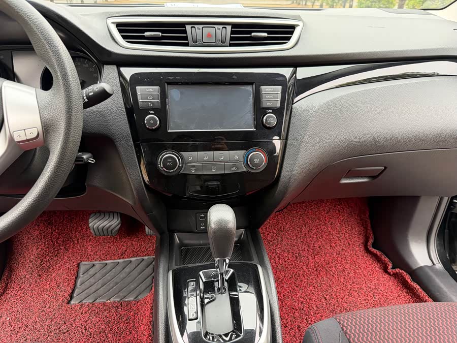 Nissan Qashqai 2017 — фото 12